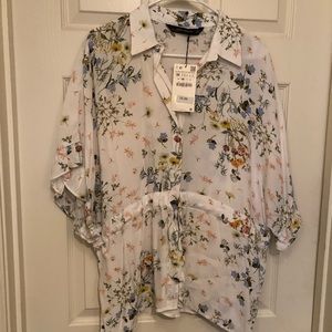 NWT Zara floral top